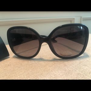 Women’s sunglasses
